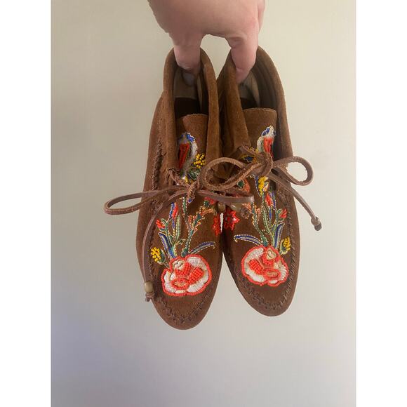 Tory Burch Huntington Beaded Floral Moccasin Flat Booties Size 5 - Picture 1 of 11